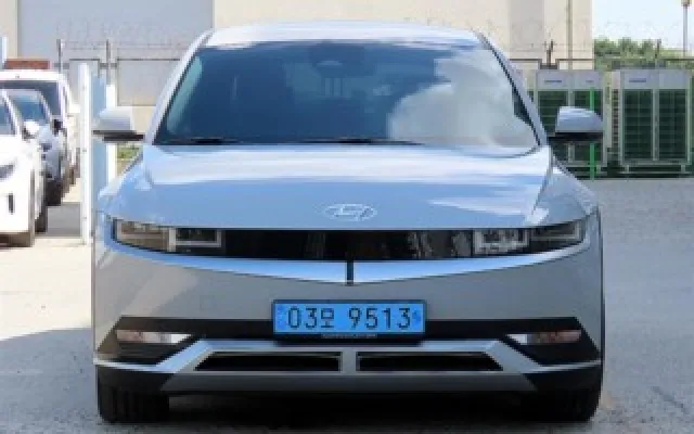 인천중고차사고팔기 아이오닉 5 롱 레인지 4WD 매물 사진 17 - 2022/09 47,693km